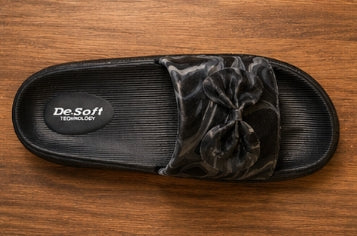 Women’s Black Bow Casual Sliders